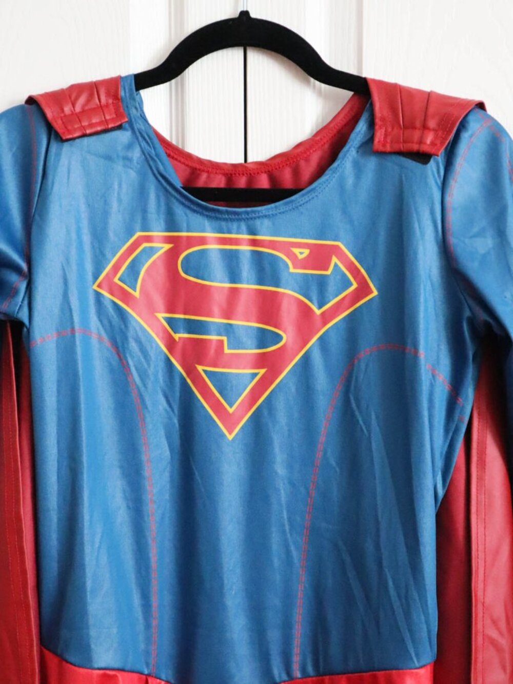 Rubies II DC Comics Supergirl Costume Dress & Cape Adult Women's Sz S Cosplay - Picture 2 of 7